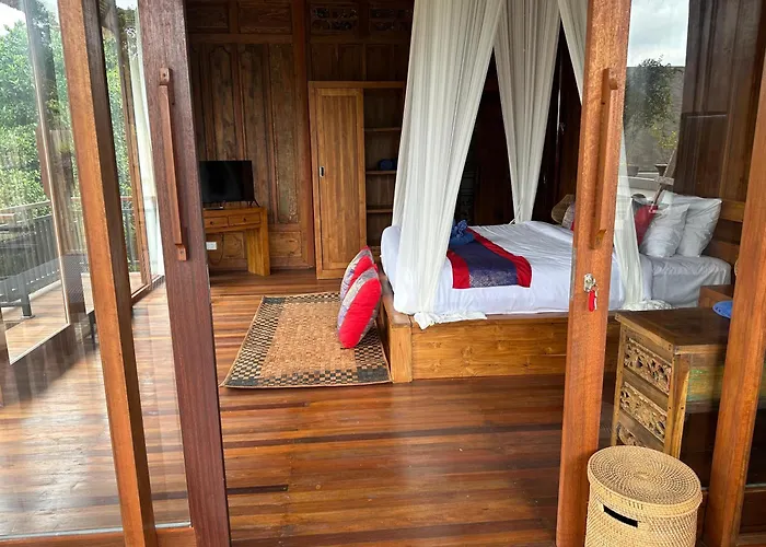 Baruna Sari Villa